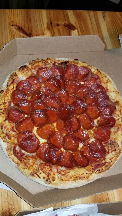 Order pizza, wings, sandwiches, salads, and more. . Dominos pizza sandusky oh